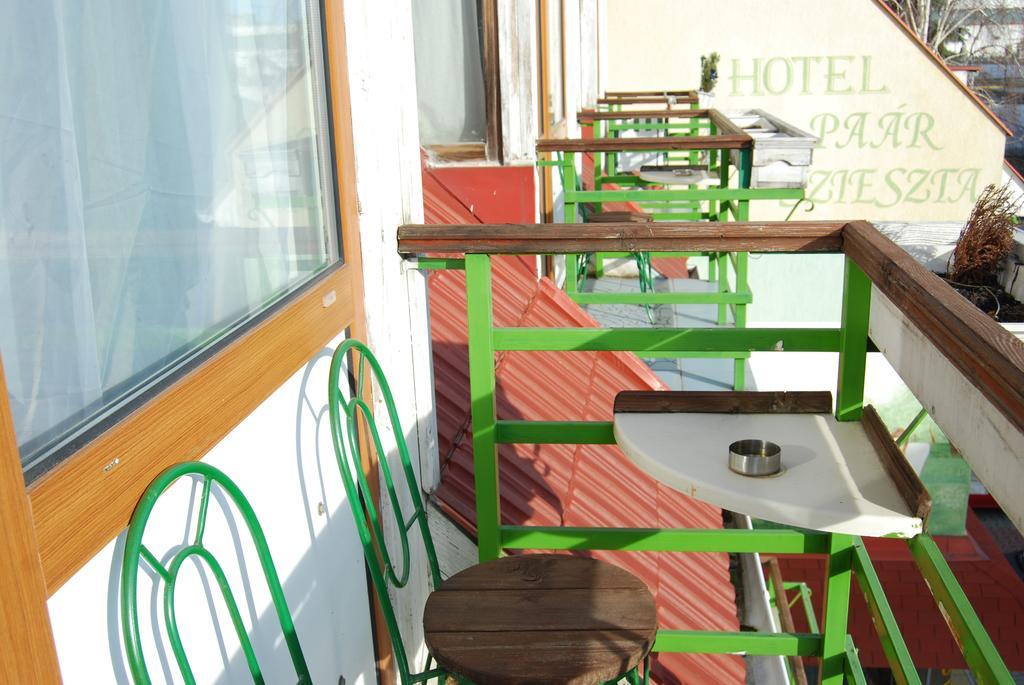 غيور Hotel Paar Szieszta الغرفة الصورة